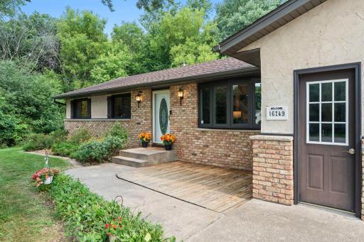 17-web-or-mls-16249 Xenia St NW-36.jpg