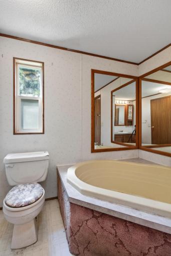 8834 Hamilton Avenue NE, Monticello, MN 55362