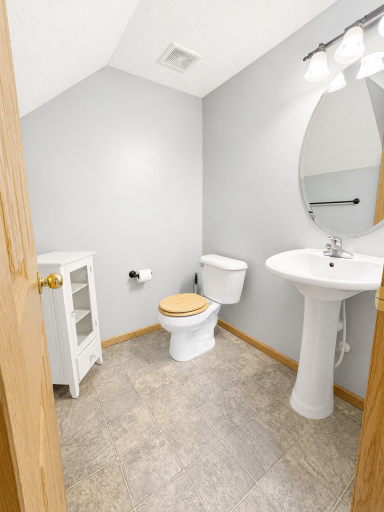 424 Frederick Circle, 606, Hastings, MN 55033