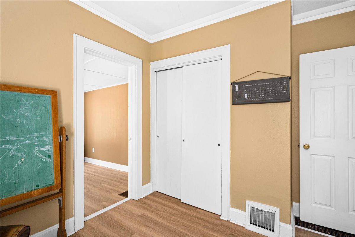 13-Ashland Ave-10.jpg