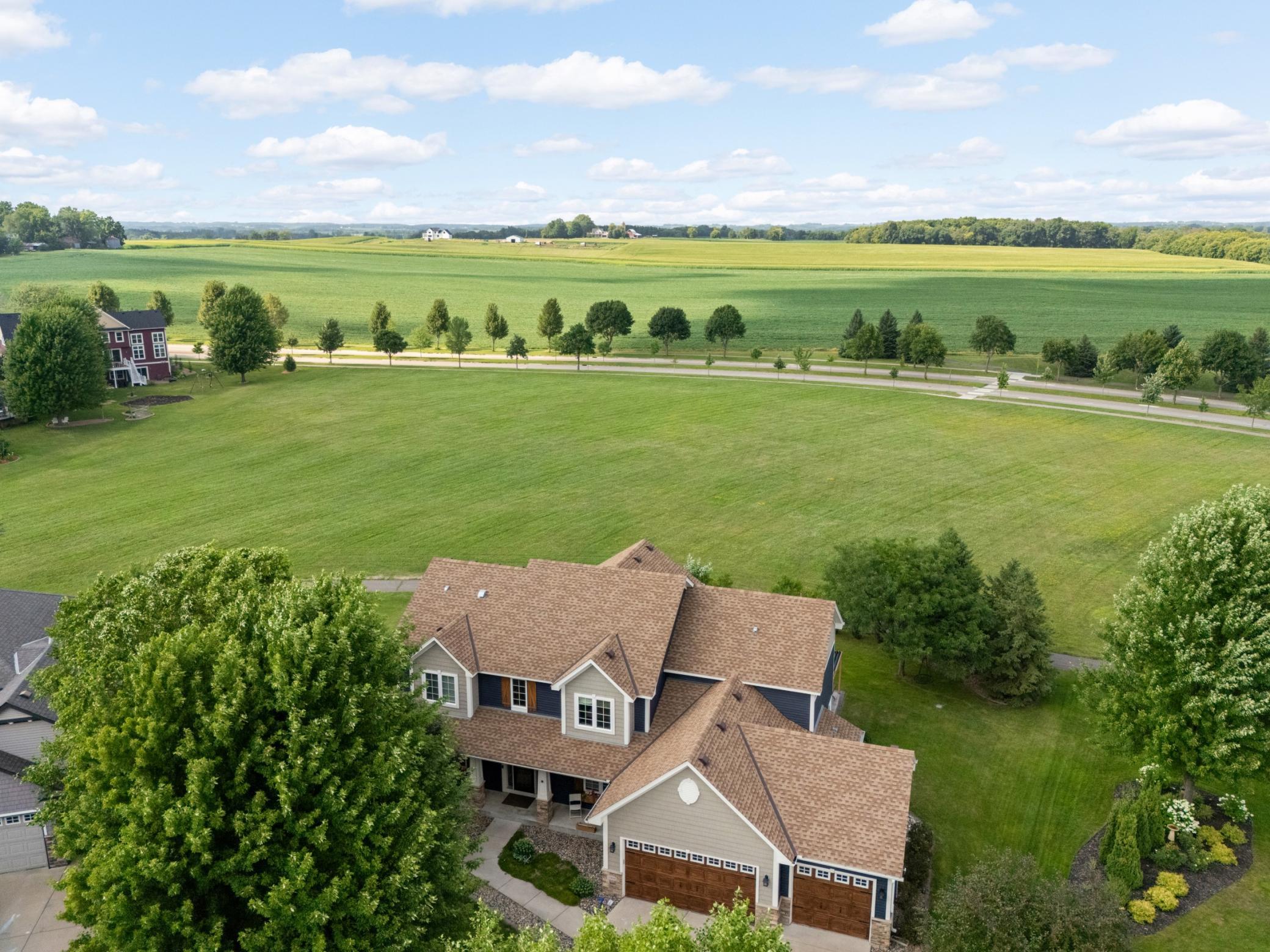 Lots to see in wide open space.