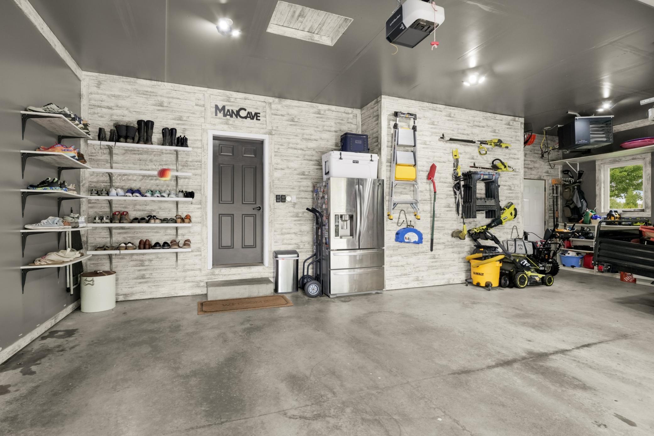 Garage is finished, heated and plenty of space.