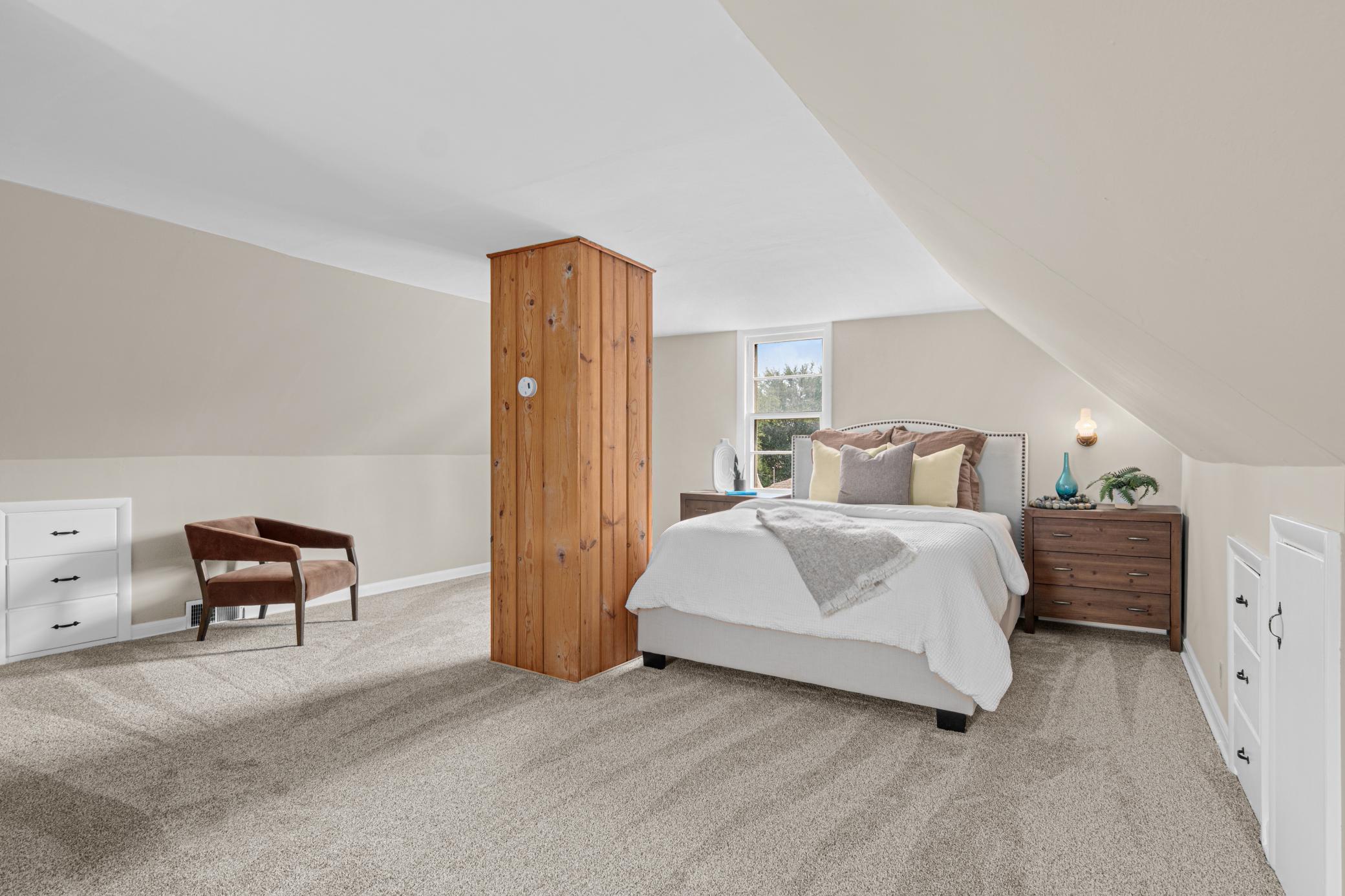 1394 Mackubin St-16.jpg
