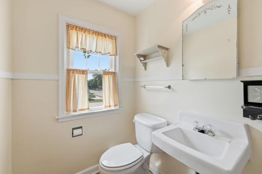 1002 Cedar Street, Alexandria, MN 56308