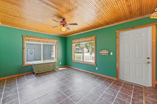 1002 Cedar Street, Alexandria, MN 56308