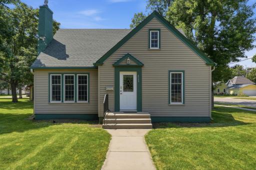 1002 Cedar Street, Alexandria, MN 56308