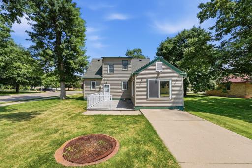 1002 Cedar Street, Alexandria, MN 56308