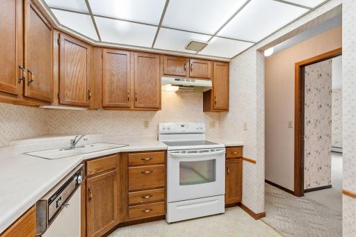 999 41st Avenue NE, 114, Columbia Heights, MN 55421