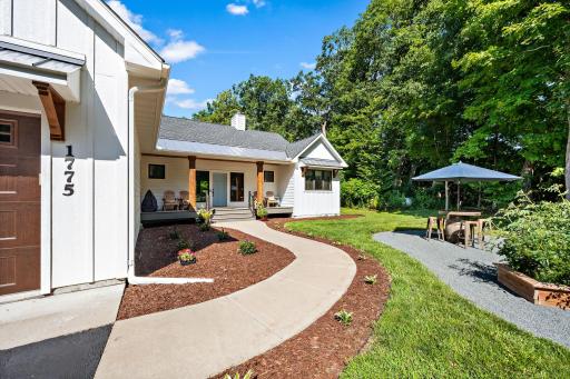 Every home needs a spot for a beerbrella.