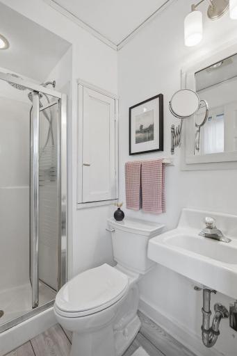 Main floor 3/4 bath.