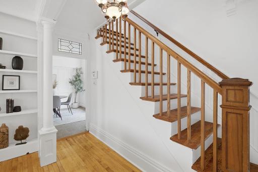 Let's go upstairs & check out the upper level!