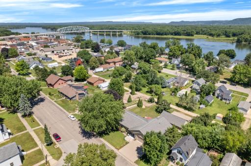 329 2nd Street E, Wabasha, MN 55981