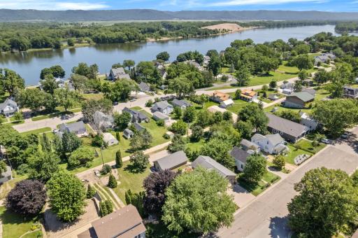 329 2nd Street E, Wabasha, MN 55981