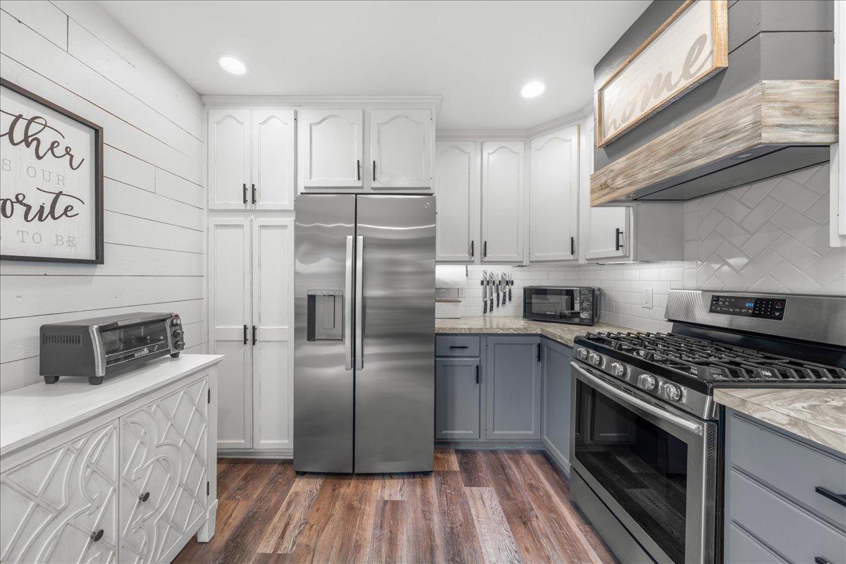 W7923 185th Ave, Hager City, WI 54014