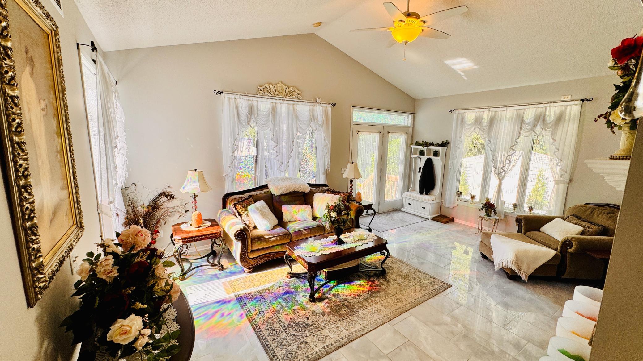 Sunroom.jpg