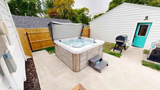 27 Division Street N, Clara City, MN 56222
