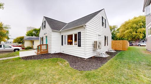 27 Division Street N, Clara City, MN 56222
