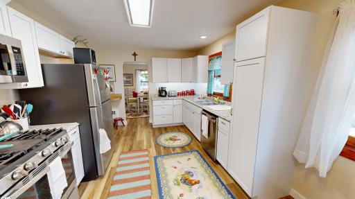 27 Division Street N, Clara City, MN 56222