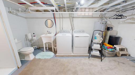 27 Division Street N, Clara City, MN 56222