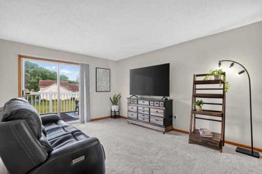 15785 Hannover Path, Apple Valley, MN 55124