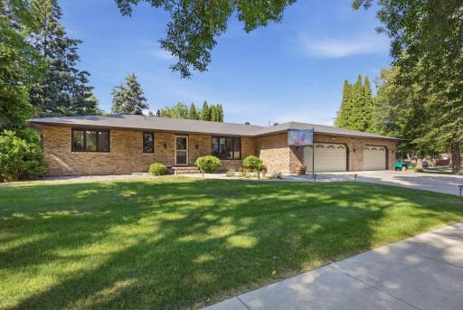 42 36th Avenue N, Fargo, ND 58102