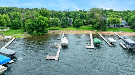 A look back towards the Park Avenue setting and the property shoreline.
