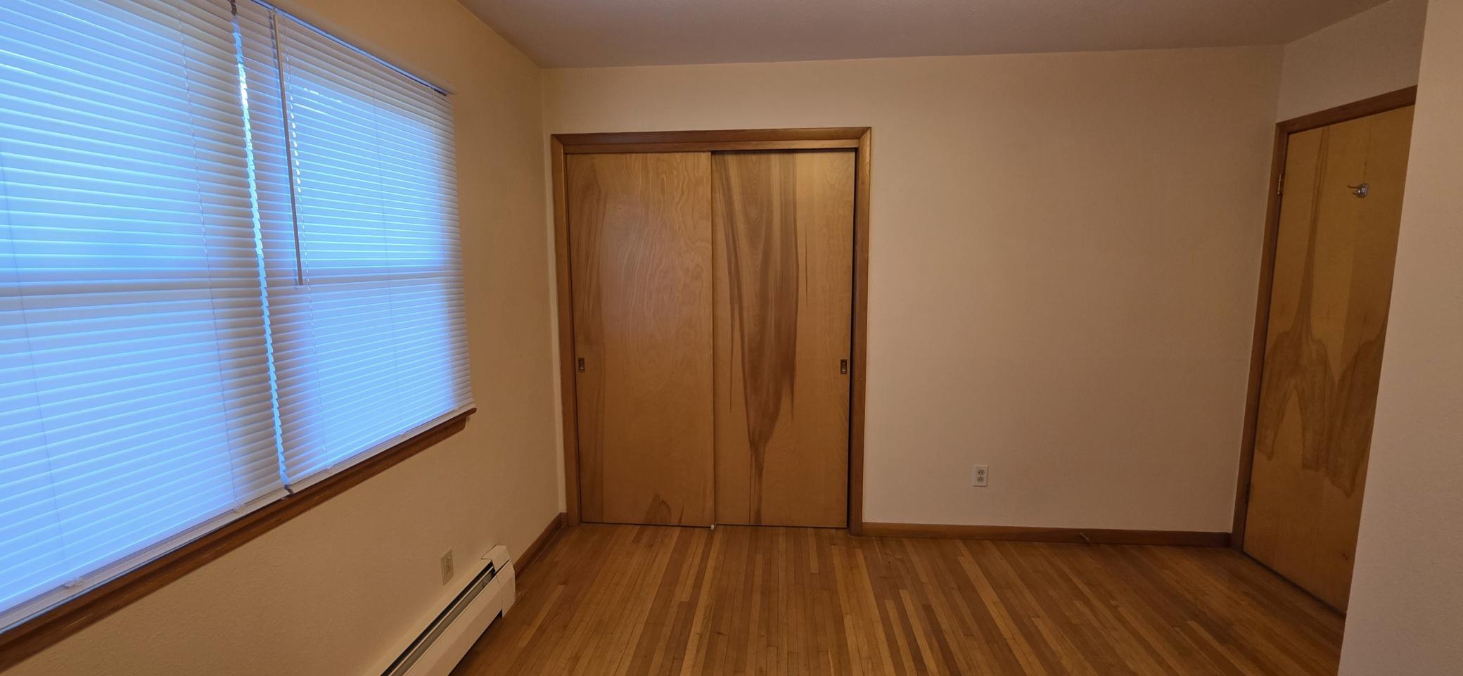 37677.jpg