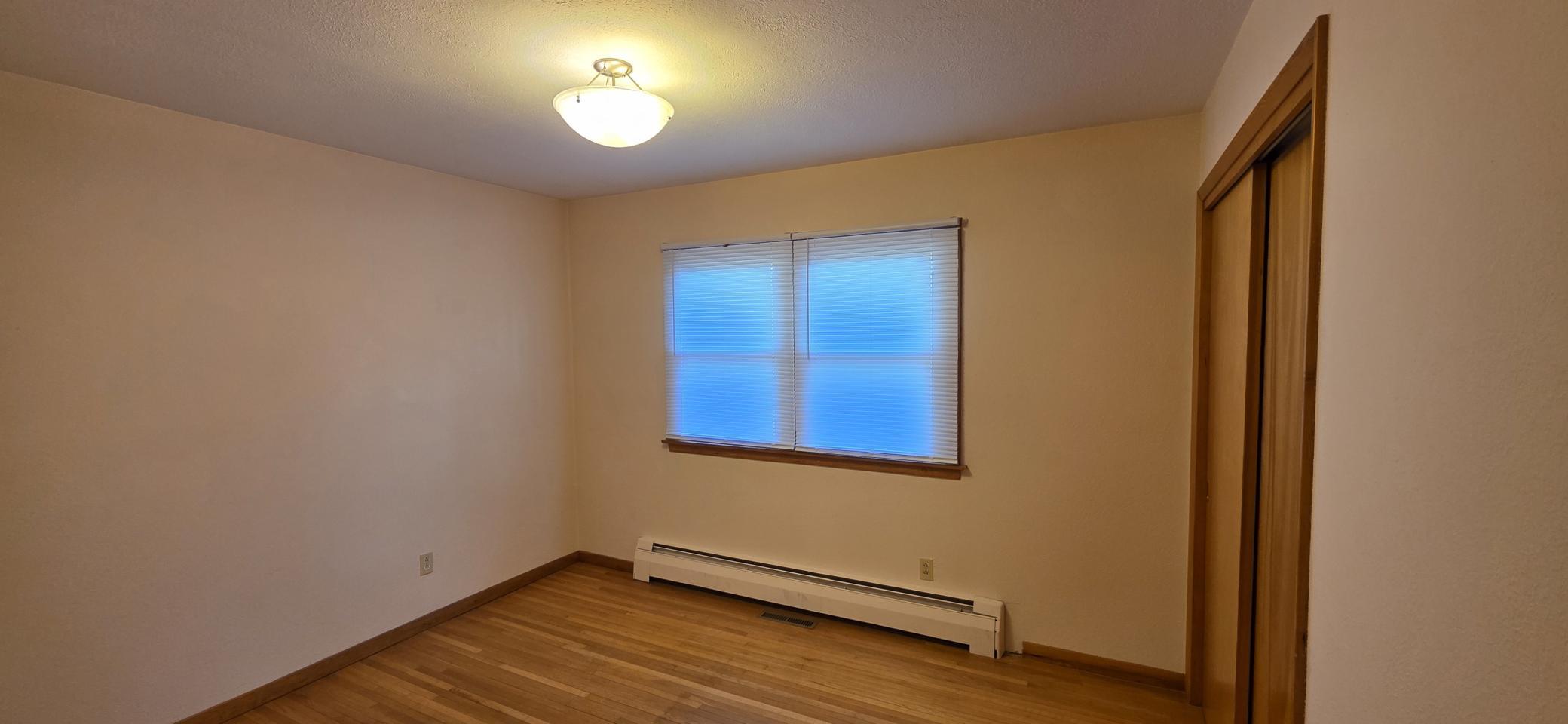 37676.jpg