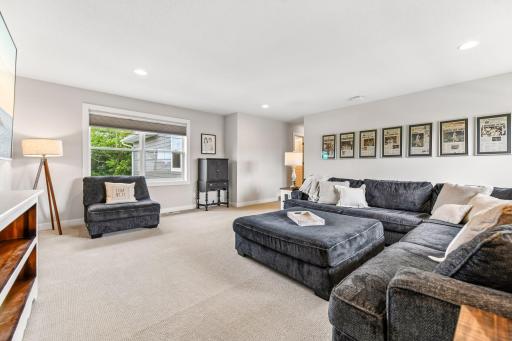 4303 Millstone Drive, Chaska, MN 55318