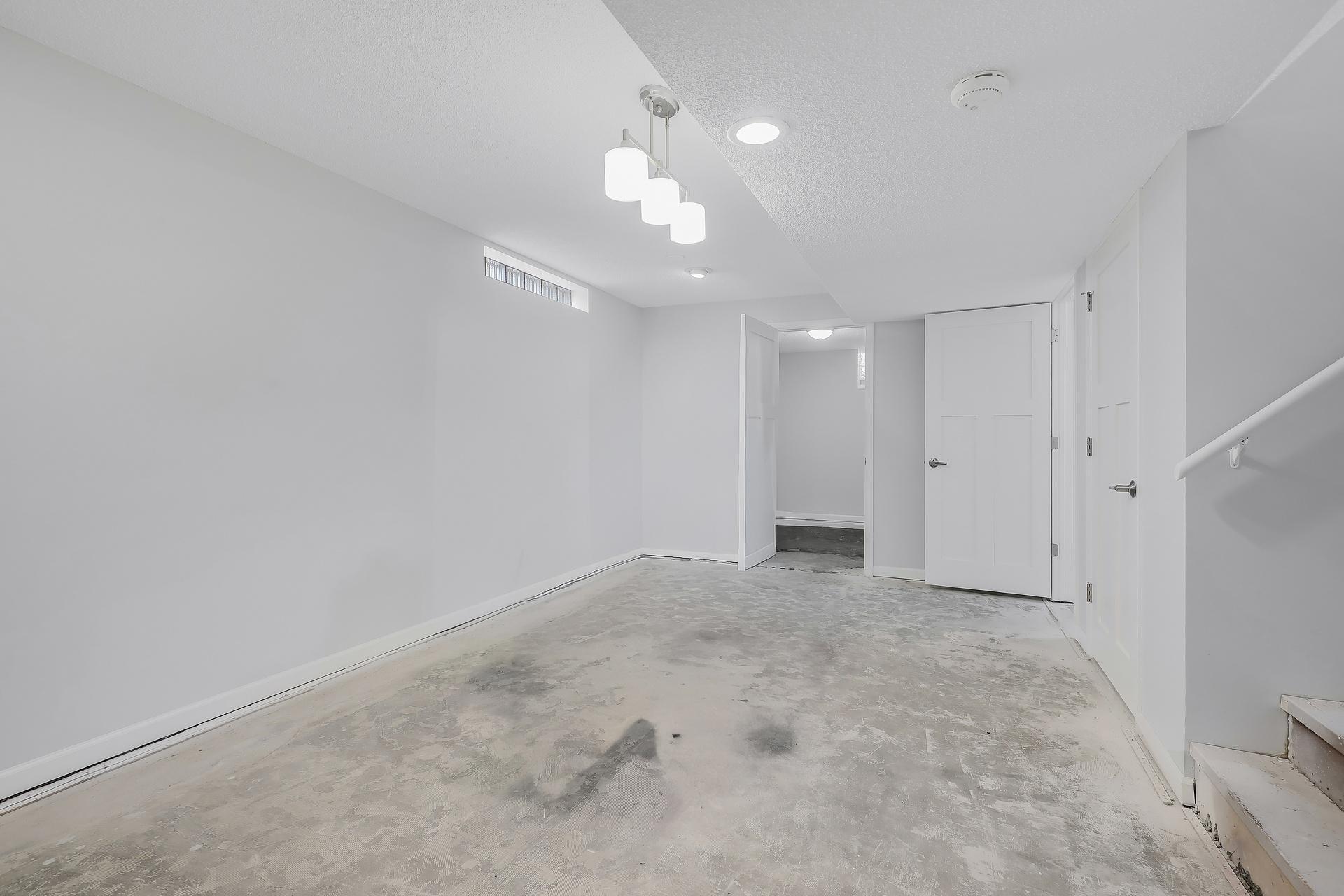 Basement den