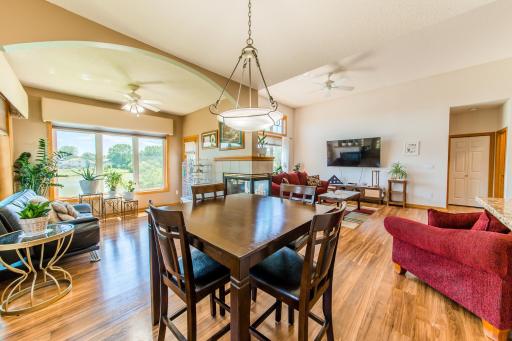 15157 Crestone Circle, Rosemount, MN 55068