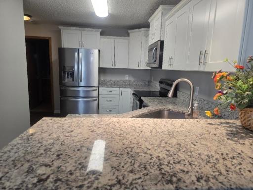 Kitchen12.jpg