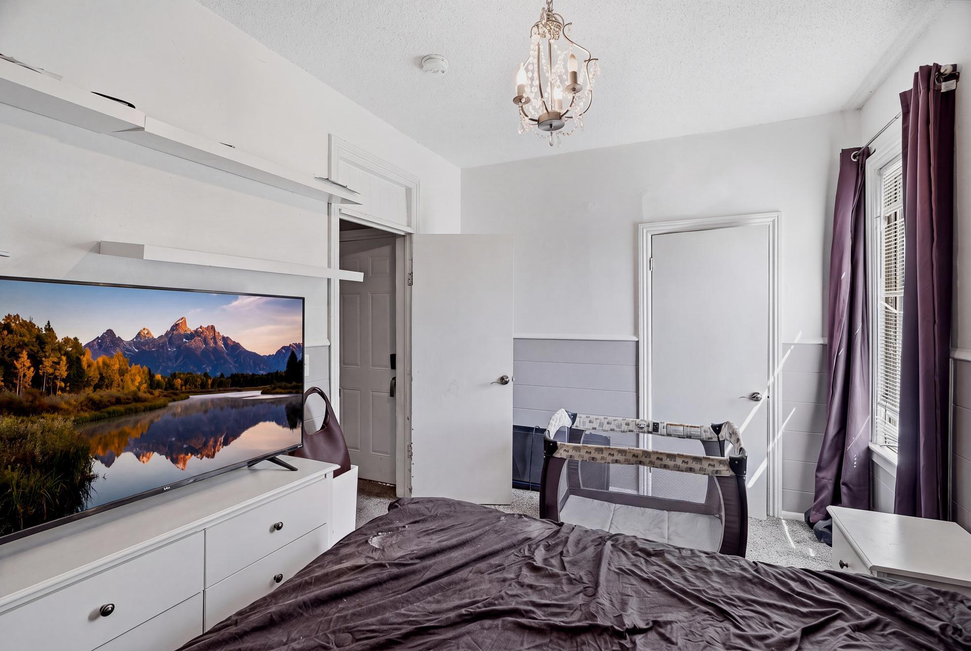 53 Dale St N MLS-51.jpg