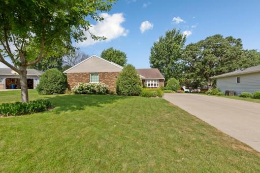 2170 Diablo Drive SE, Owatonna, MN 55060