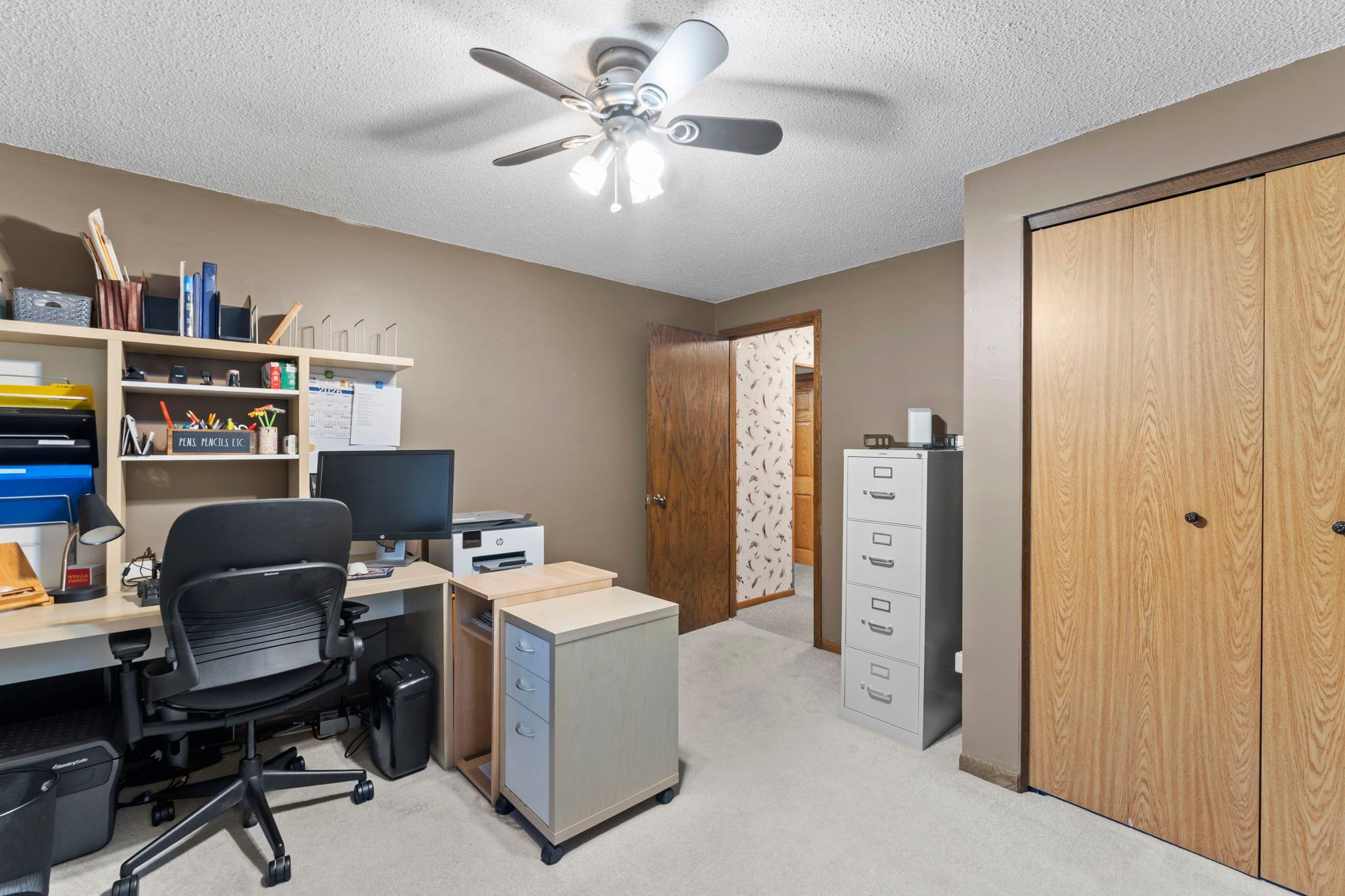 44-web-or-mls-7989 Eastwood Rd-168.jpg