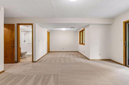 3149 Farnum Drive, Eagan, MN 55121