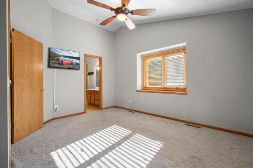 Bedroom 1 - Upper Level
