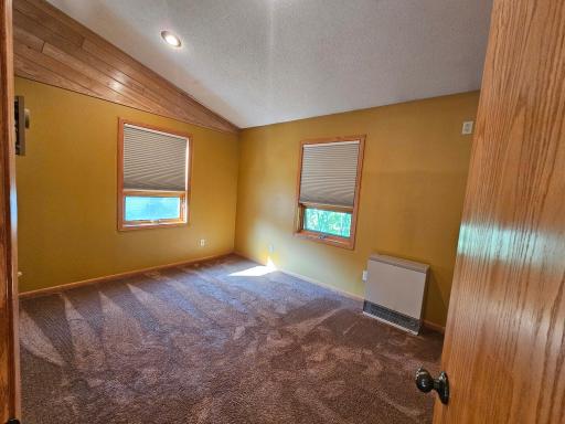 5758 Puncher Point Road, Tower, MN 55790