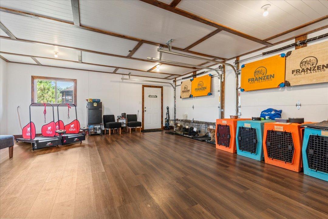 Fully Remodeled 2 Car Garage