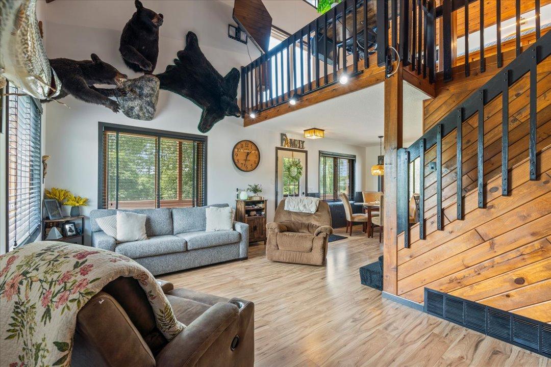 Loft Overlooking the Living/Family Room