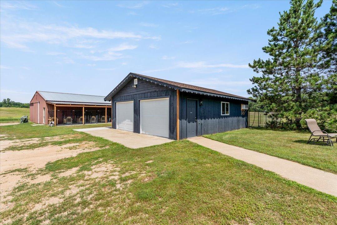 Fully Remodeled 2 Car Garage