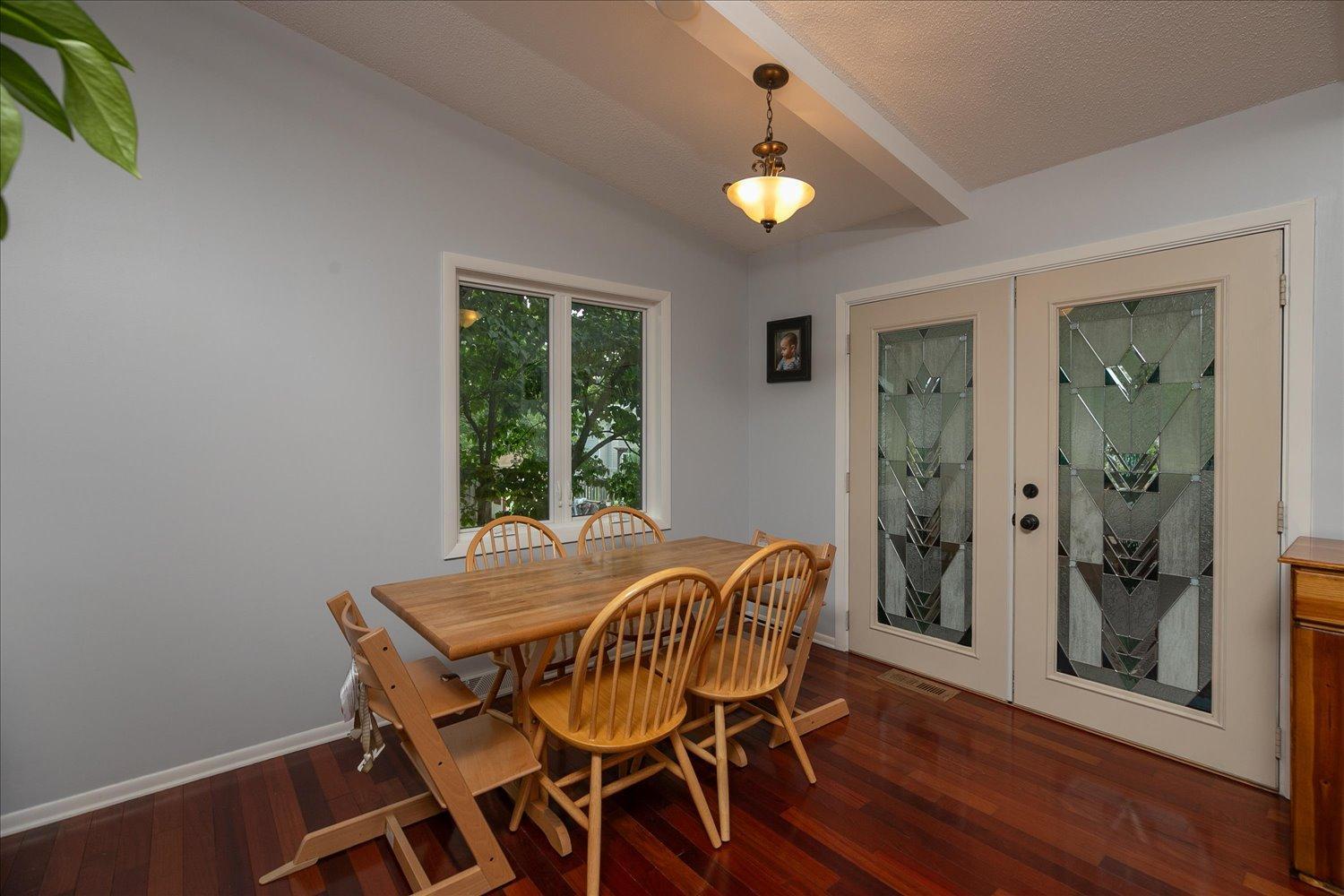 Bright and open dining room