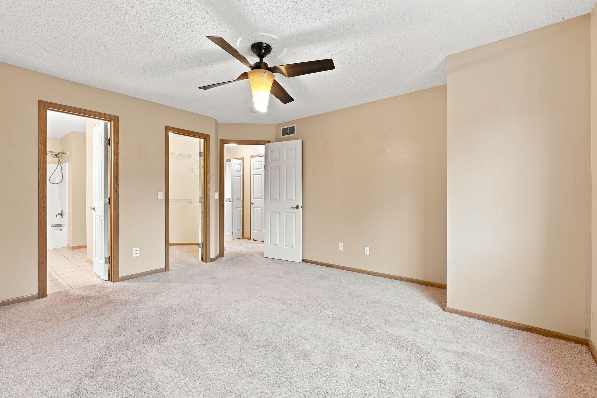 Bedroom with ensuite full bath