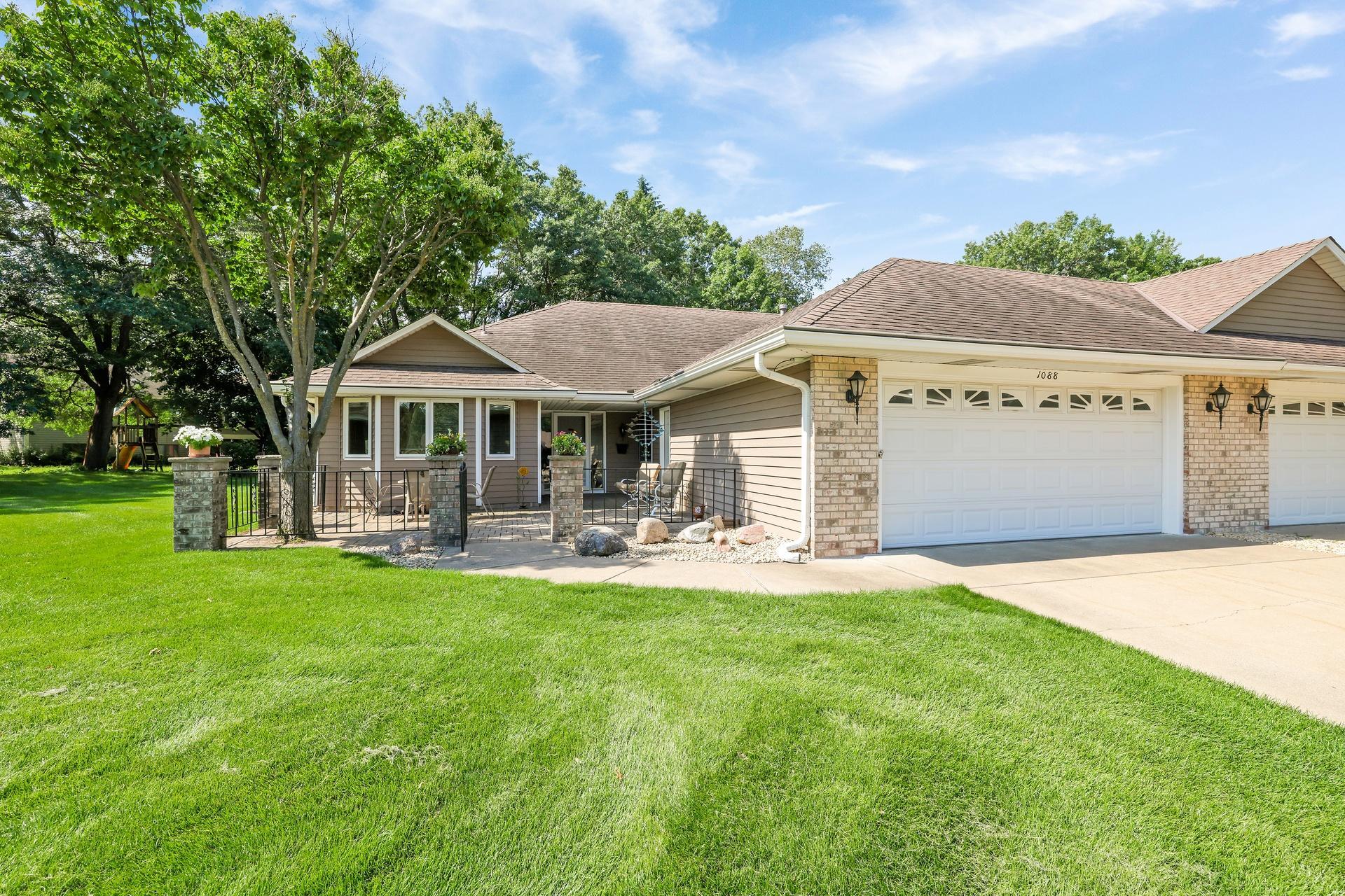 1088-Serene-Court-Shoreview, MN. One Level Living.