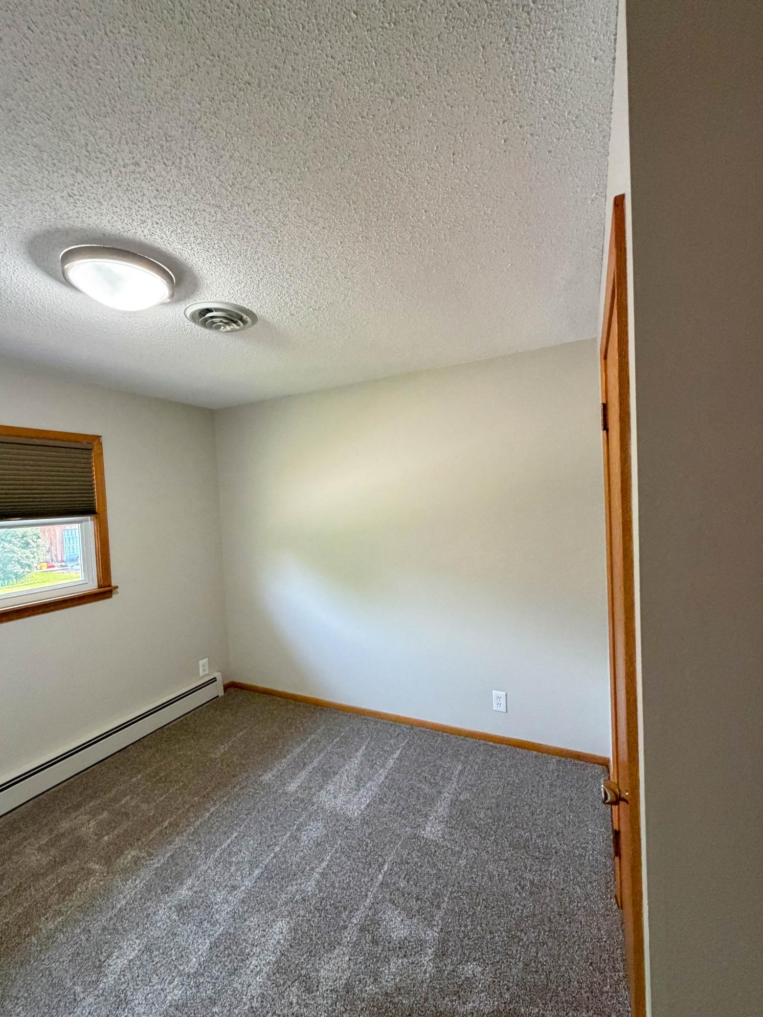 Upstairs Bedroom 3 V2 (9x9.4)