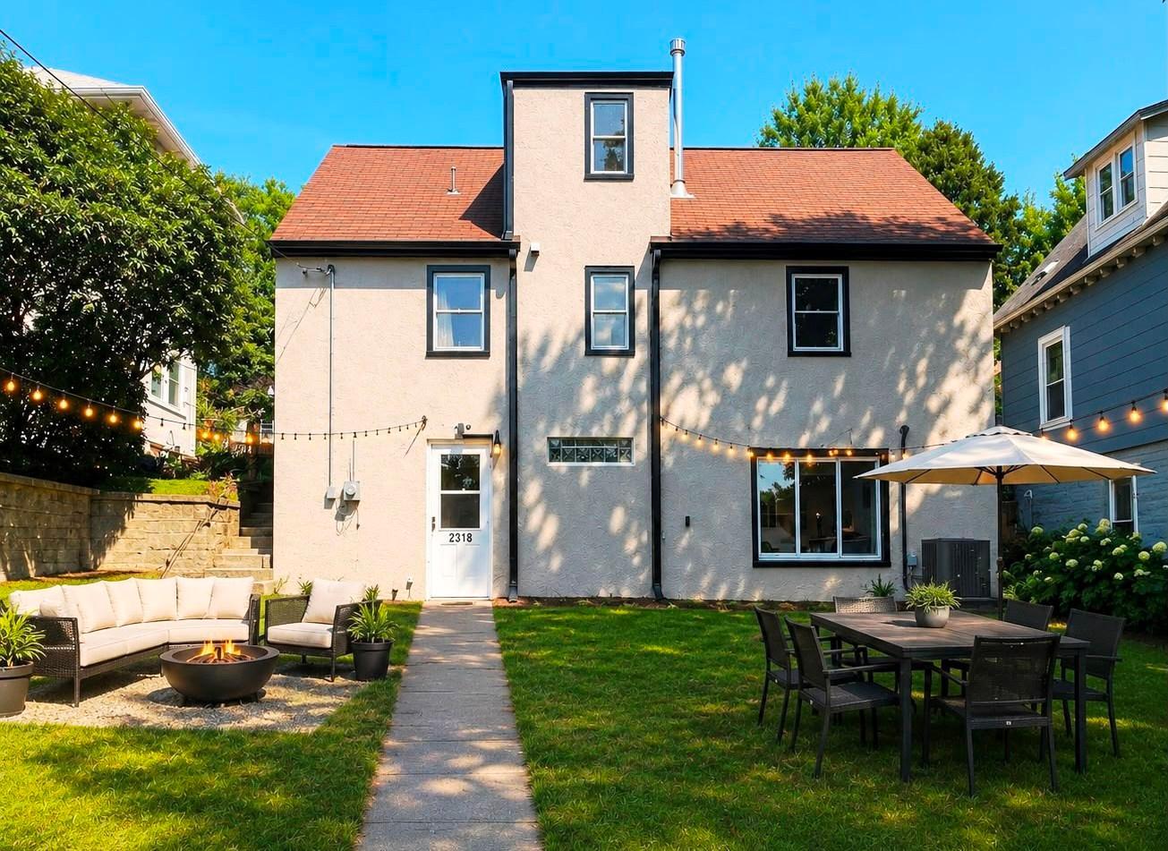 Big Backyard - Virtually Staged