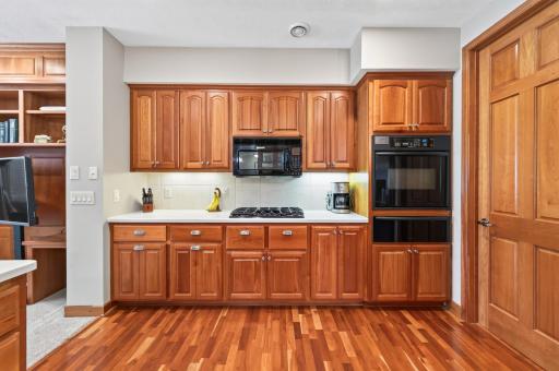 10776 Falling Water Lane, B, Saint Paul, MN 55129