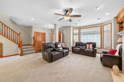 10776 Falling Water Lane, B, Saint Paul, MN 55129