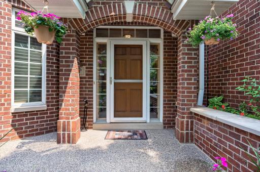 10776 Falling Water Lane, B, Saint Paul, MN 55129