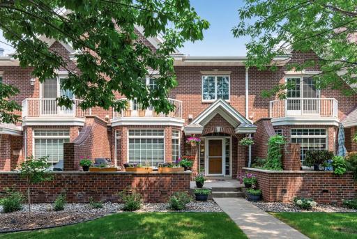 10776 Falling Water Lane, B, Saint Paul, MN 55129